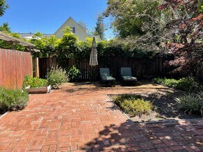 207 Kent Ave in Kentfield, CA - Building Photo - Building Photo