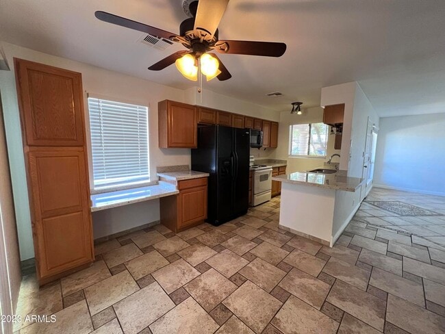property at 95 N Cooper Rd