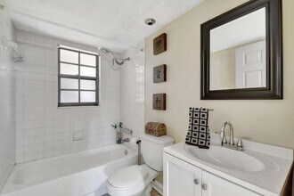 4489 Oak Terrace Dr in Greenacres, FL - Building Photo - Building Photo