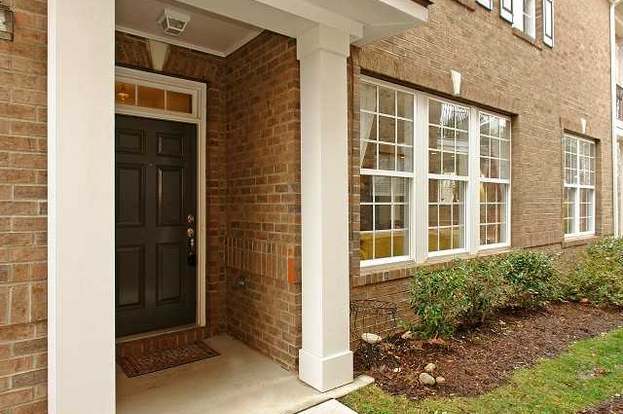 130 Longchamp Ln in Cary, NC - Building Photo - Building Photo