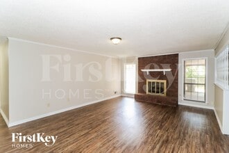 2803 Gailwood Dr in Memphis, TN - Foto de edificio - Building Photo