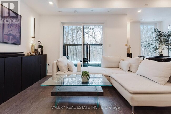 3492 Widdicombe Way in Mississauga, ON - Building Photo - Building Photo