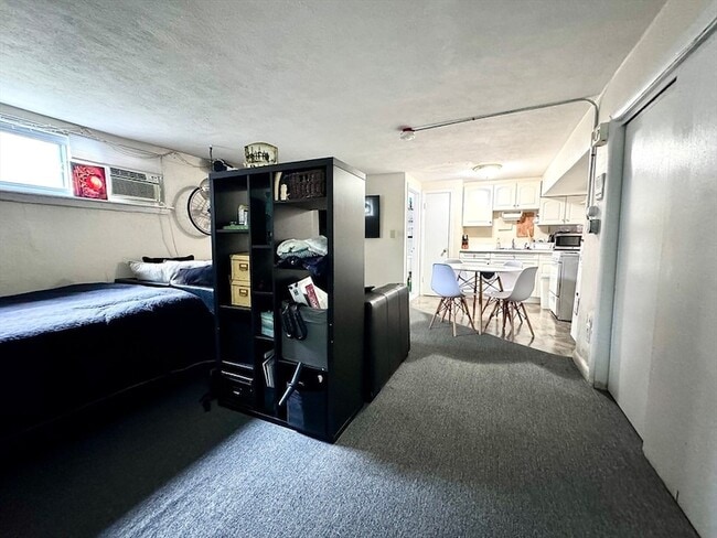 10 Vinal St, Unit 1 in Boston, MA - Building Photo - Building Photo