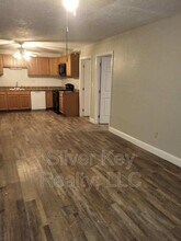 223 Lakewood Subdivision Rd in Madisonville, TN - Building Photo - Building Photo