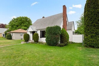 2521 W Sanson Ave in Spokane, WA - Building Photo - Building Photo