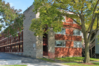 914 North Blvd. Oak Park, IL 60302 in Oak Park, IL - Foto de edificio - Building Photo