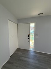 1326 N Shadow Lake Ter in Palatine, IL - Foto de edificio - Building Photo