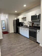 201 Prospect Pky, Unit Guesthouse in Burlington, VT - Foto de edificio - Building Photo