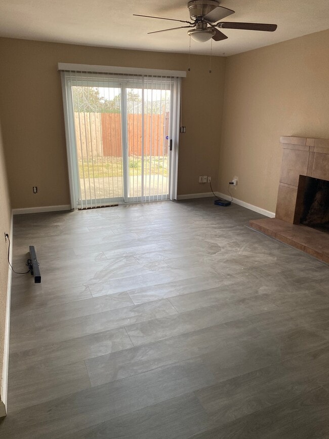 property at 5811 Hillsdale Blvd
