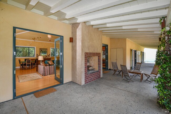 1975 Whitehall Ln in St Helena, CA - Building Photo - Building Photo
