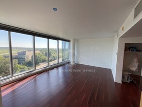 8151 33rd Ave S in Bloomington, MN - Building Photo - Building Photo