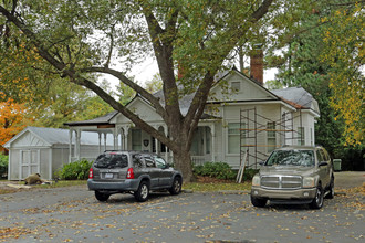 600 Nash St NE in Wilson, NC - Foto de edificio - Building Photo