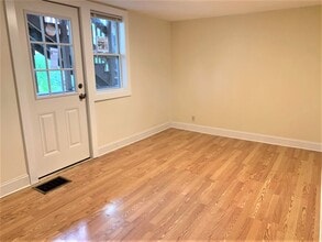 21 Bradbury St in Allston, MA - Building Photo - Building Photo