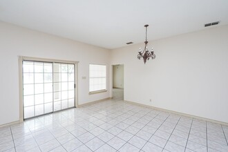 8503 Ficus Cir in Laredo, TX - Building Photo - Building Photo