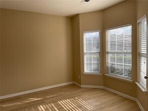 1265 Wondering Way in Suwanee, GA - Building Photo - Building Photo