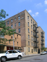 351 E 152nd St in Bronx, NY - Building Photo - Building Photo