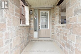 3966 Thomas Alton Blvd in Burlington, ON - Building Photo - Building Photo