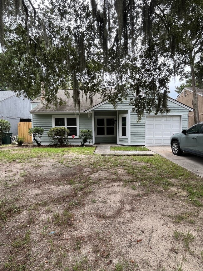 110 Peachtree Dr