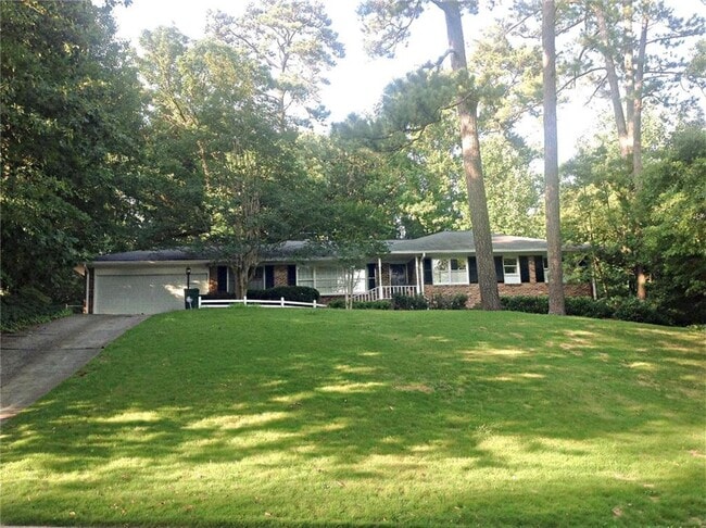 property at 410 Montevallo Dr NE