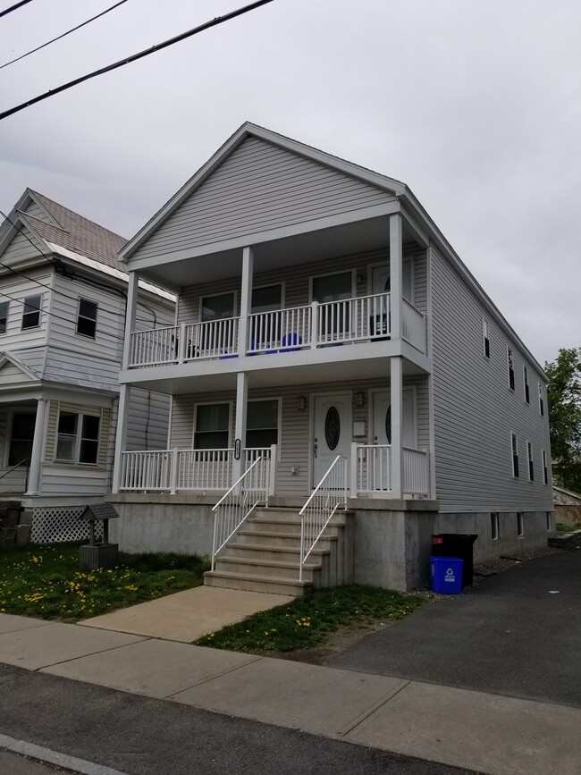 553 Mercer St, Unit 1