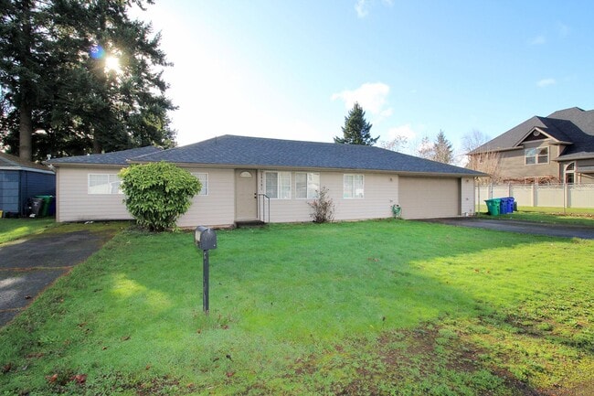 11318 NE Siskiyou St