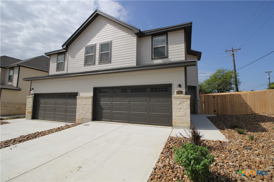 2006 Rueben Rd in New Braunfels, TX - Building Photo