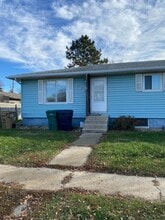 818-820 6th St NE in Watertown, SD - Building Photo - Building Photo