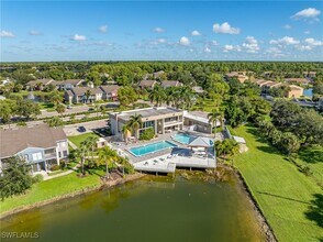 108 Santa Clara Dr in Naples, FL - Building Photo - Building Photo