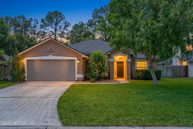 12244 Lake Fern Dr in Jacksonville, FL - Building Photo - Building Photo
