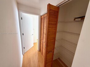 1528 Drexel Ave in Miami Beach, FL - Building Photo - Building Photo