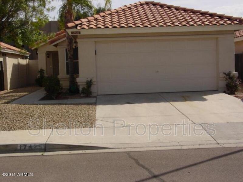 17425 N 14th St in Phoenix, AZ - Building Photo