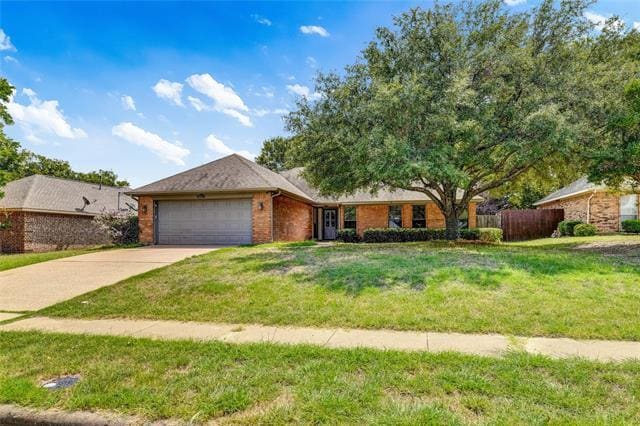 8241 Christie Dr in Frisco, TX - Building Photo - Building Photo