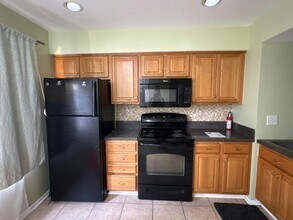 69 Cobbler Ln in Baltimore, MD - Building Photo - Building Photo