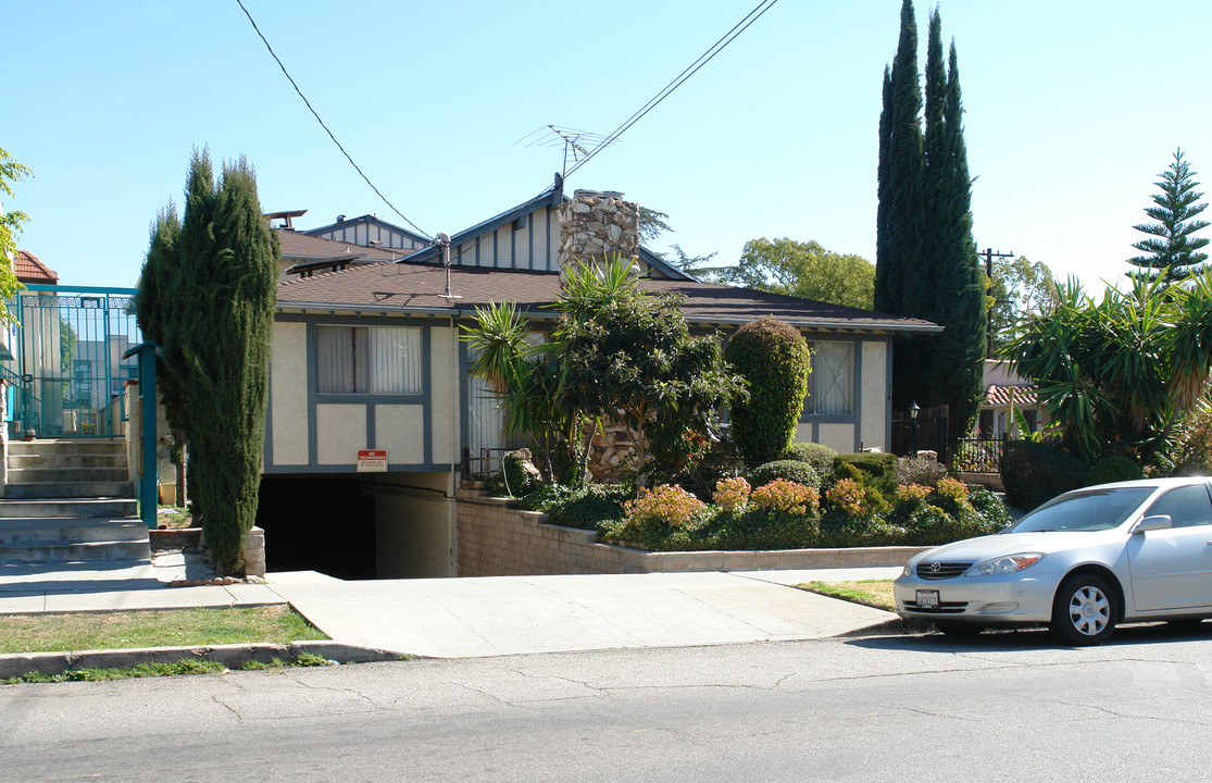 514 S Adams St in Glendale, CA - Building Photo