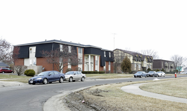 Keygate Manor Apartments in Toledo, OH - Building Photo - Building Photo