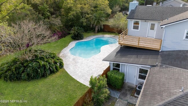 2450 Fallen Tree Dr W in Jacksonville, FL - Building Photo - Building Photo