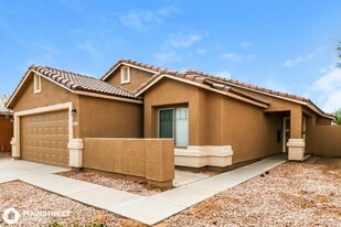 1645 W Chanute Pass in Phoenix, AZ - Foto de edificio - Building Photo