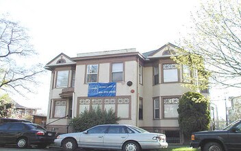 414 10th Ave in Seattle, WA - Building Photo - Building Photo