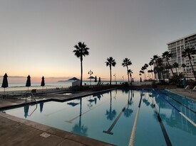 1830 Avenida Del Mundo in Coronado, CA - Building Photo