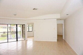 9658 SW 138th Ave in Miami, FL - Building Photo - Building Photo