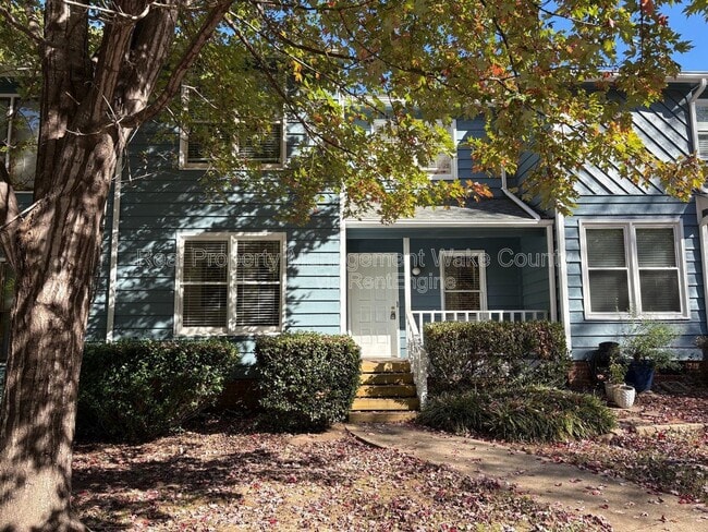 306 Applecross Dr