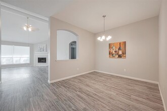 6906 Cobblestone Path in Houston, TX - Building Photo - Building Photo
