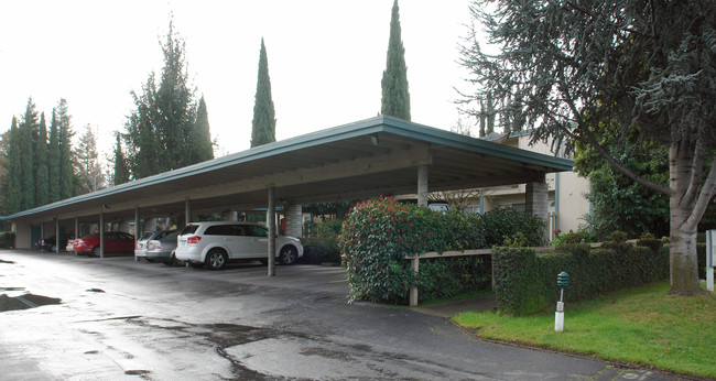 Fairview Townhouses in Mountain View, CA - Building Photo - Building Photo