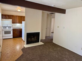 216 General Marshall St NE in Albuquerque, NM - Building Photo