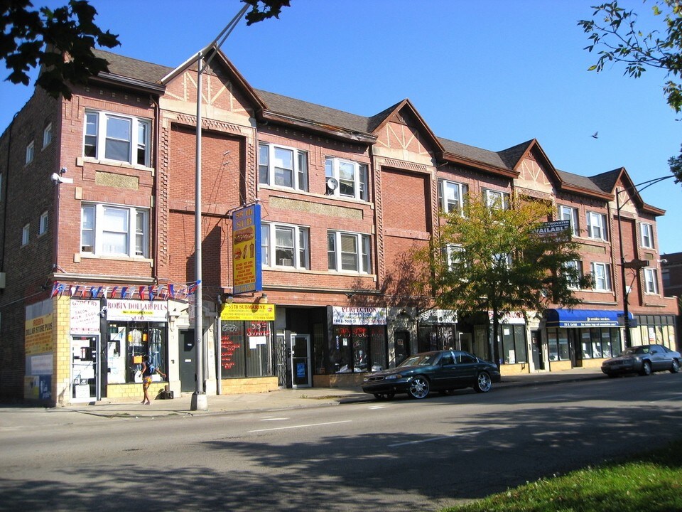5450-5452 S Indiana Ave in Chicago, IL - Foto de edificio