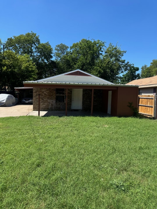 3813 Windsor Ave in Waco, TX - Building Photo