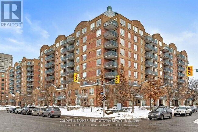 property at 35-435 Holland Ave
