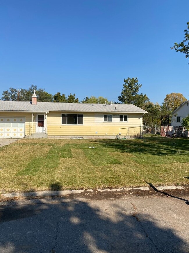 property at 2216 S 8th St W