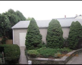 12 Smith St in Cumberland, RI - Building Photo - Building Photo