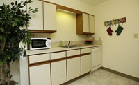 Oakview Apartments photo'